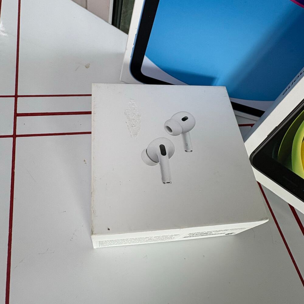 Lot of 4 EMPTY Apple Boxes, iPad iPhone SE AirPods Pro Packaging - Picture 5 of 14